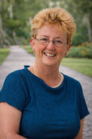 Elizabeth I. McDade